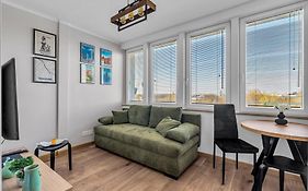 National Stadium Homely Studio By Bookinghost